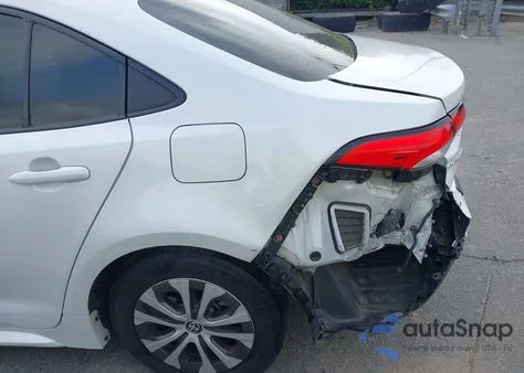 2022 Toyota Corolla Hybrid Le z USA, uszkodzony, nr VIN JTDEAMDE9N3000200